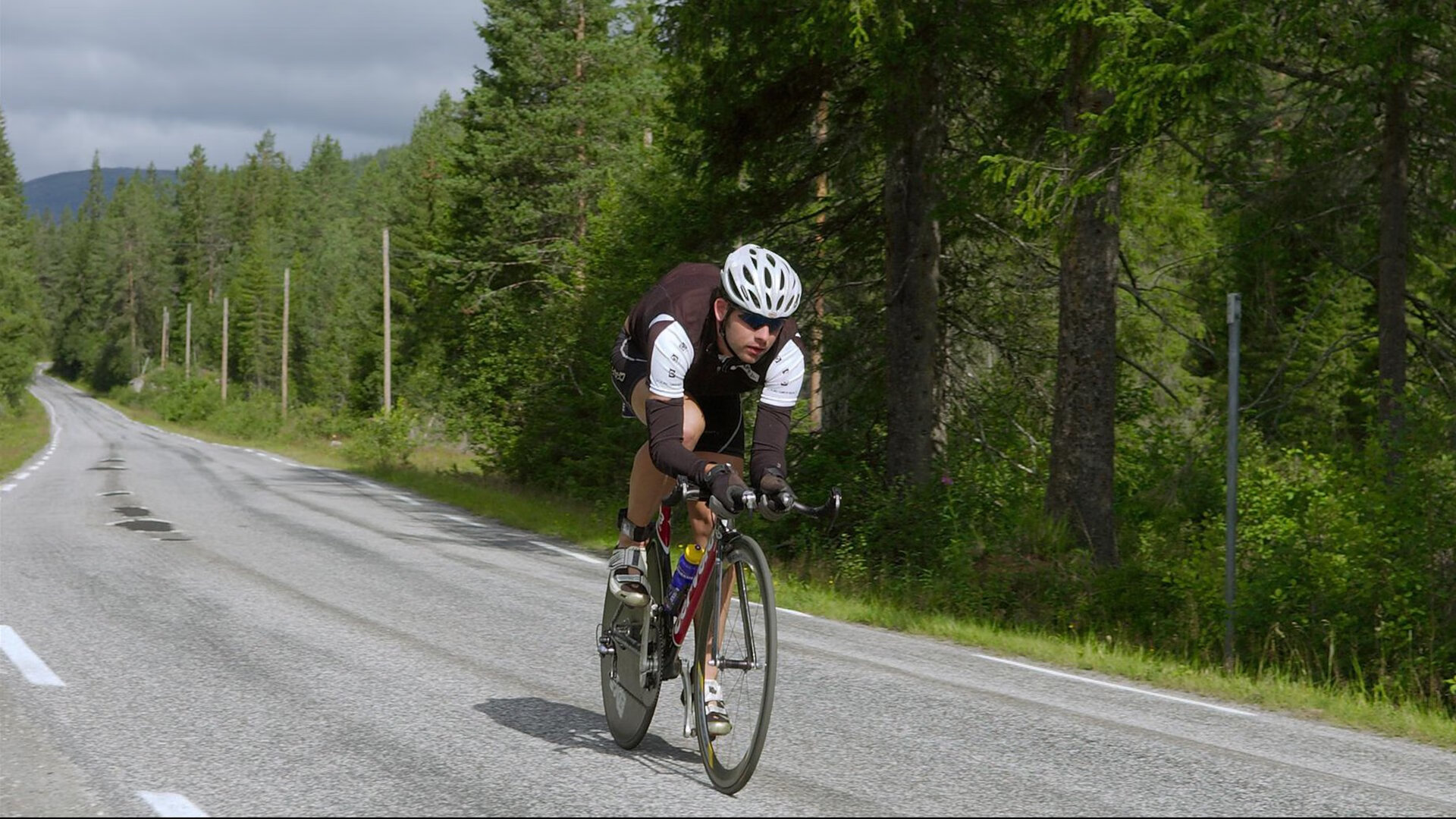 冬奥备战队员体能训练持续加码，冬奥会 训练